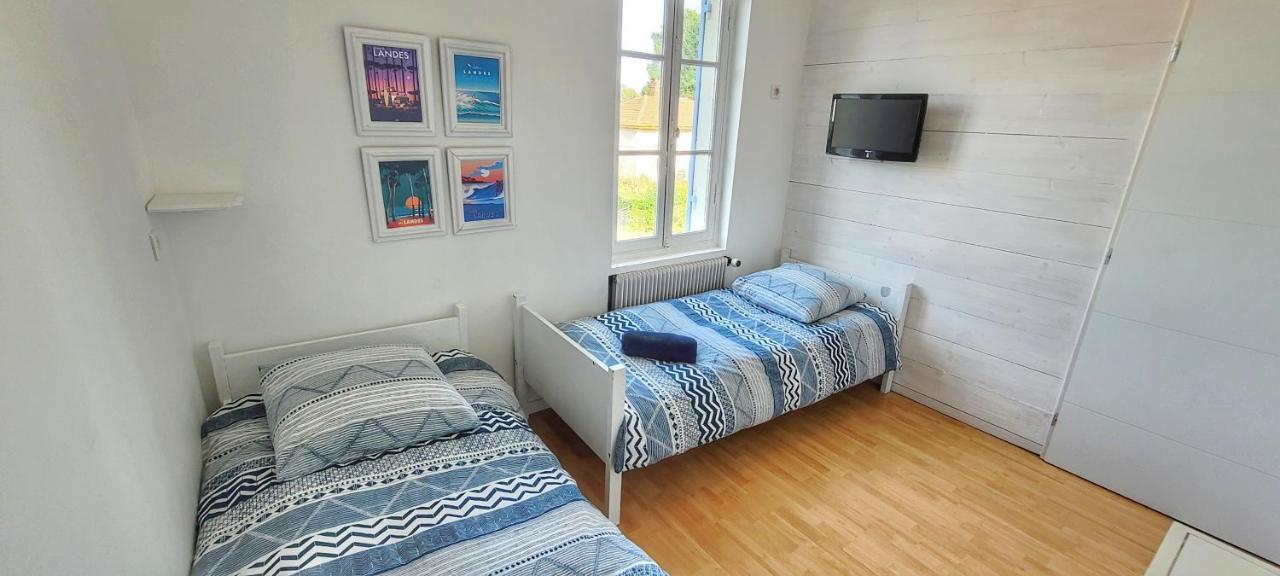 Charmante Maison Dans Les Landes X 10 Avec Piscine Et Salle D Escalade Lue Buitenkant foto
